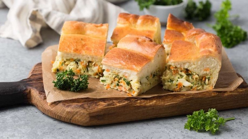 Домашние пирожки с рыбной начинкой