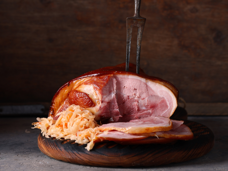 Готовим мясо в духовке – лучшие рецепты