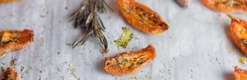 Вяленые томаты с розмарином и прованскими травами