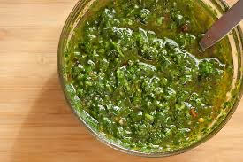 Зелёный соус из петрушки и чеснока