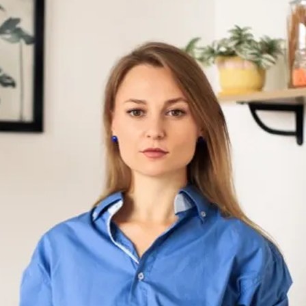 Вероника Ковалёва — преподаватель школы ЩиБорщи